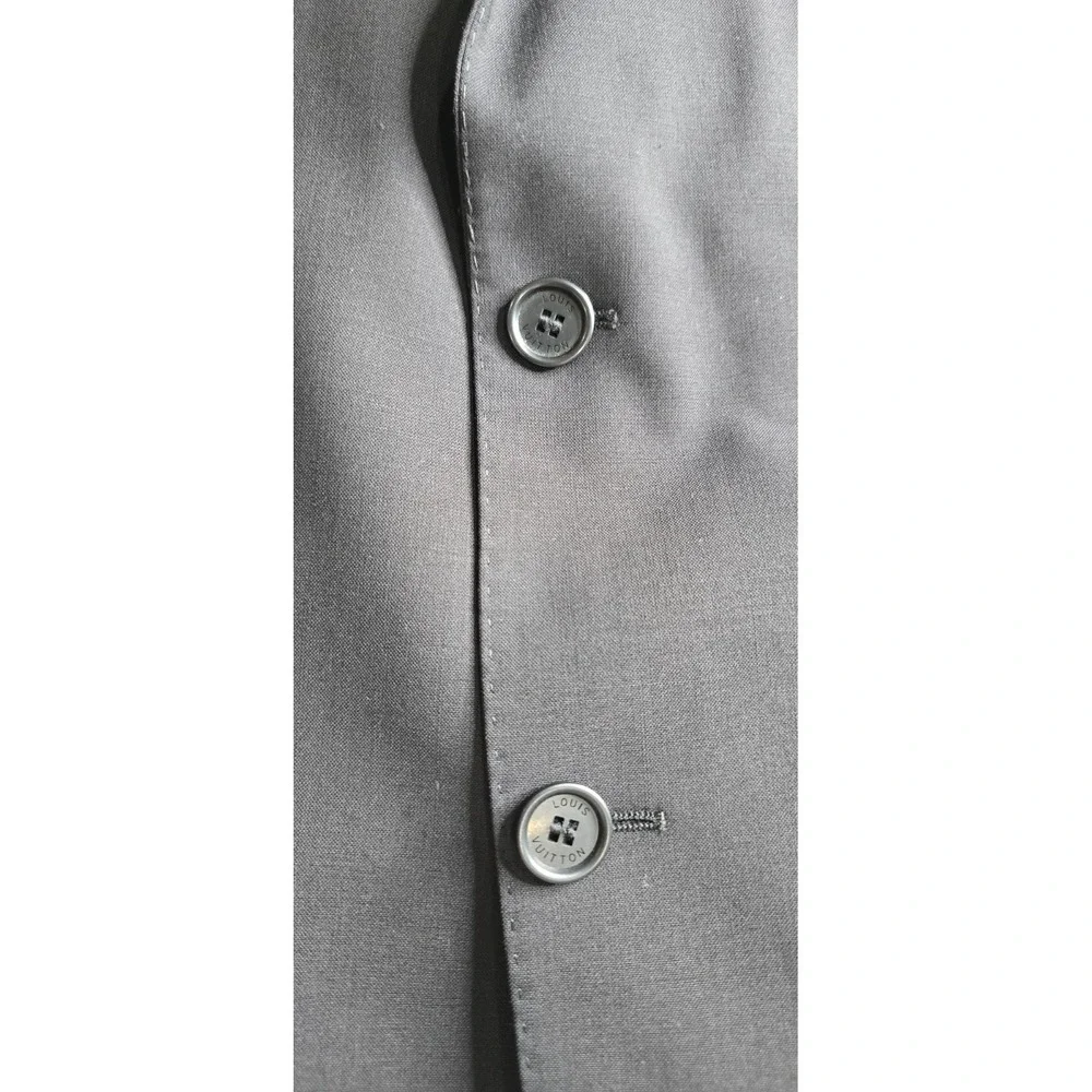 Louis Vuitton Uniformes Blazer Mens 62 Black Wool 2-Button Jacket Sportscoat